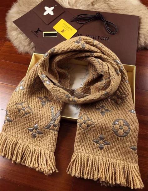 louis vuitton logomania scarf fake